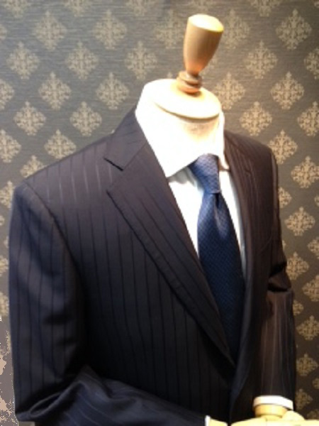 トロフェオ600スーツ