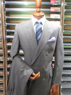 トロフェオミルド　スーツ